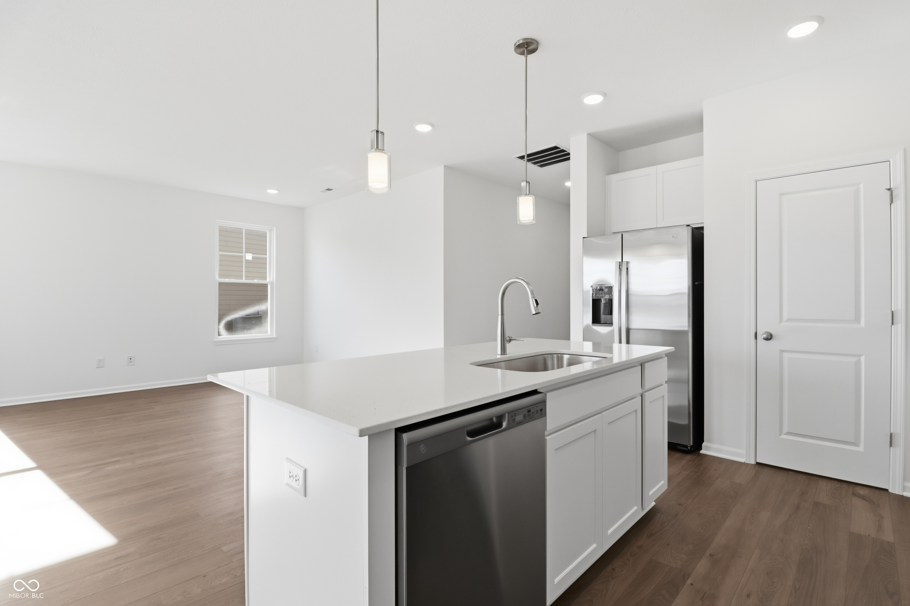 2863 Piper Place Indianapolis, IN 46268 - Photo 23 of 39