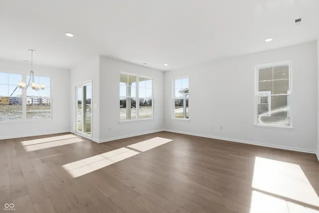 $2,000 | 2863 Piper Place, Indianapolis, IN 46268