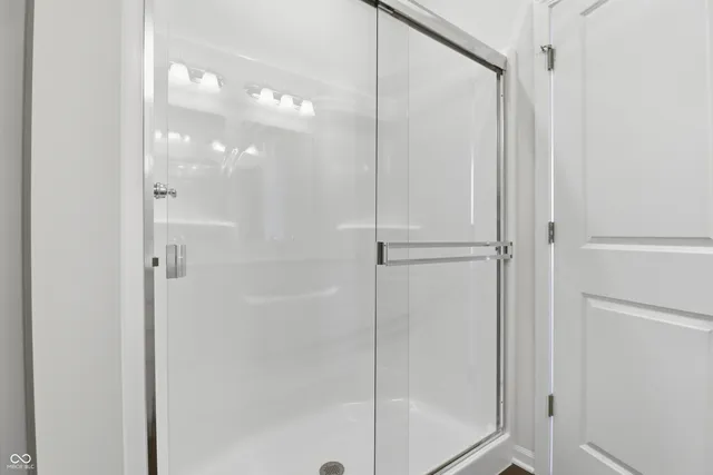 $2,000 | 2863 Piper Place, Indianapolis, IN 46268