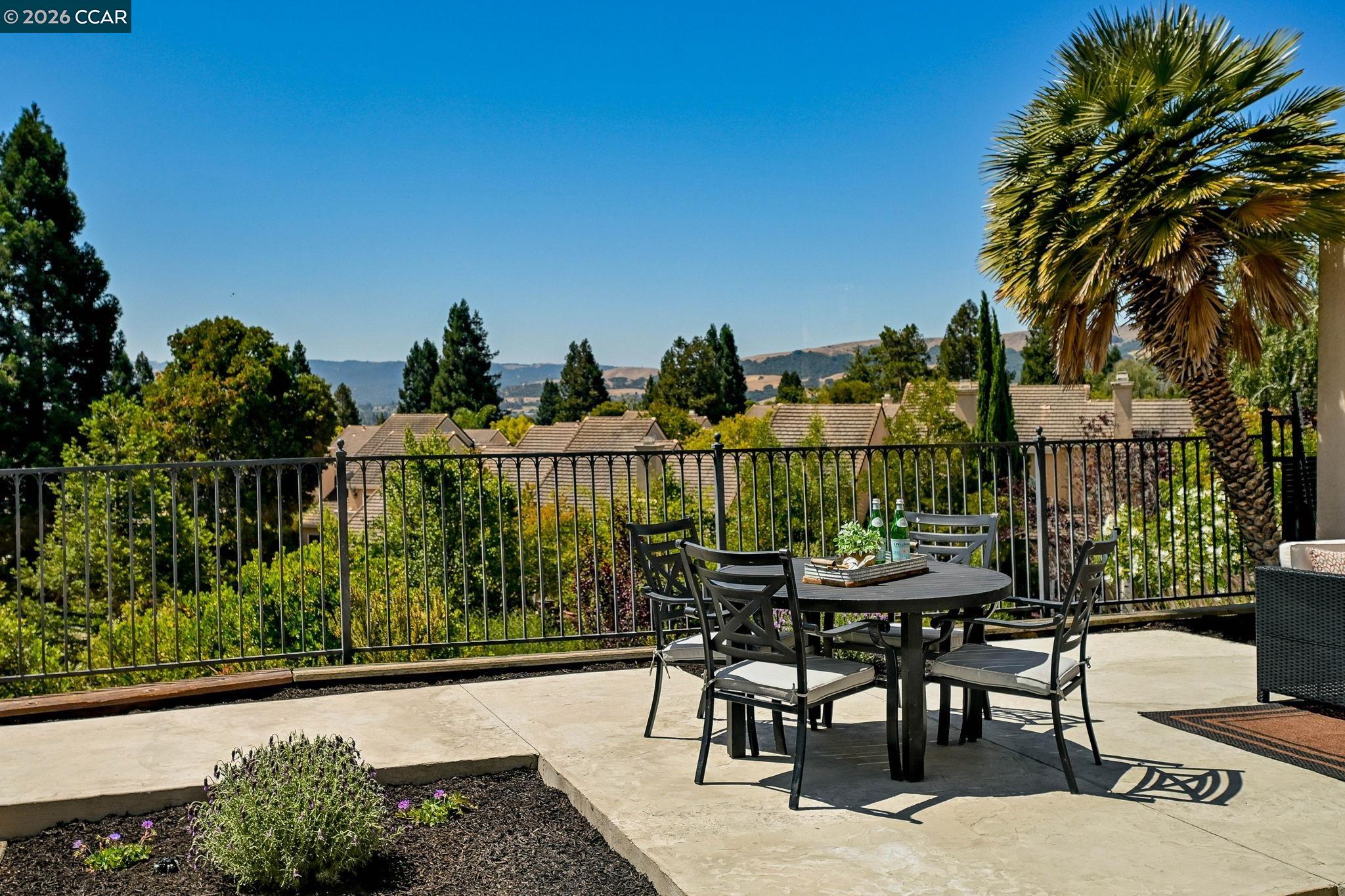 140 Cortona Drive San Ramon, CA 94582 - Photo 6 of 38