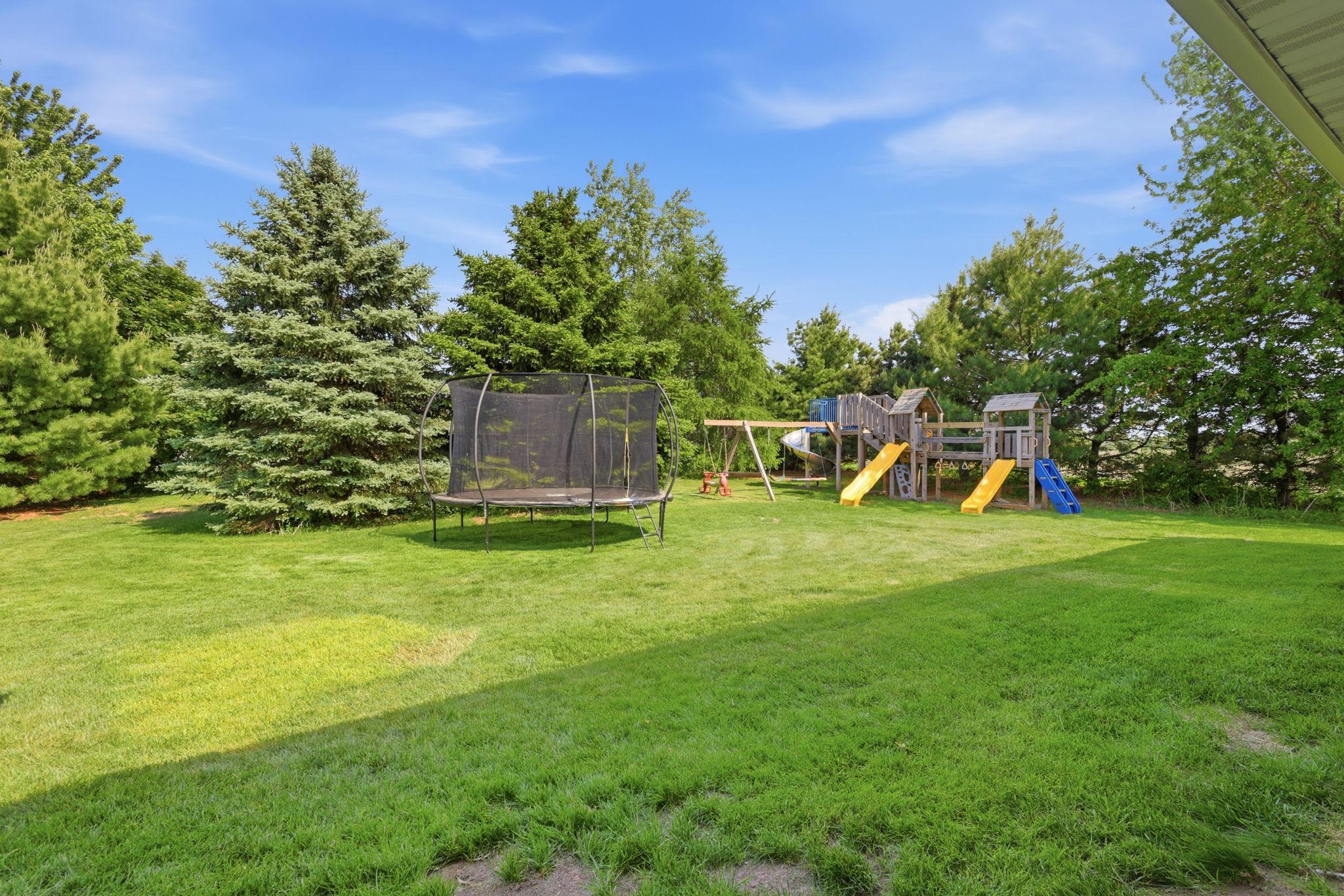 545 Kreuziger Road Roberts, WI 54023 - Photo 25 of 31