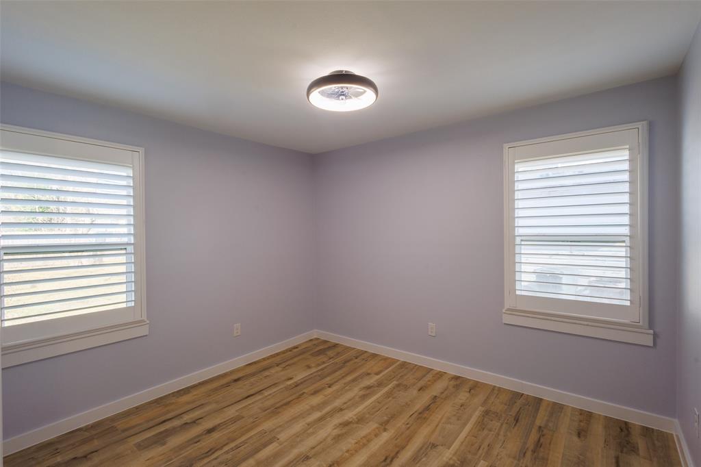 312 Elm Street Hurst, TX 76053 - Photo 12 of 16