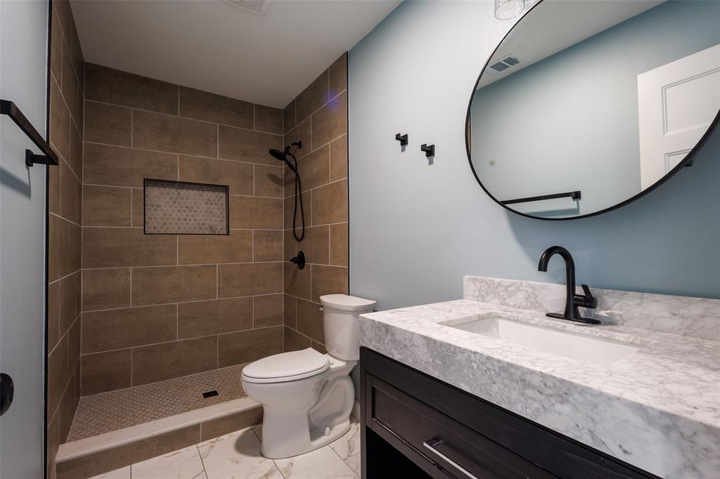 312 Elm Street Hurst, TX 76053 - Photo 14 of 16