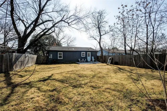 $2,150 | 312 Elm Street, Hurst, TX 76053