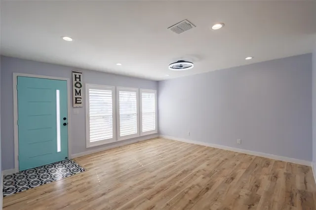 $2,150 | 312 Elm Street, Hurst, TX 76053