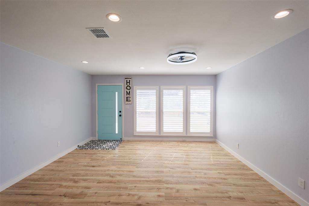 312 Elm Street Hurst, TX 76053 - Photo 6 of 16