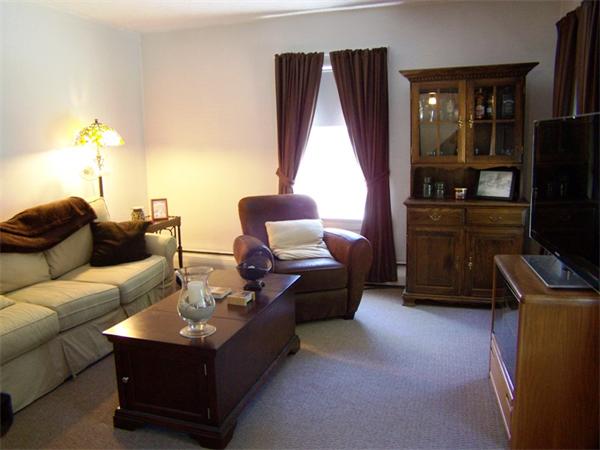 54 Red Spring Road Andover, MA 01810 - Photo 6 of 17 Gallery Image 6