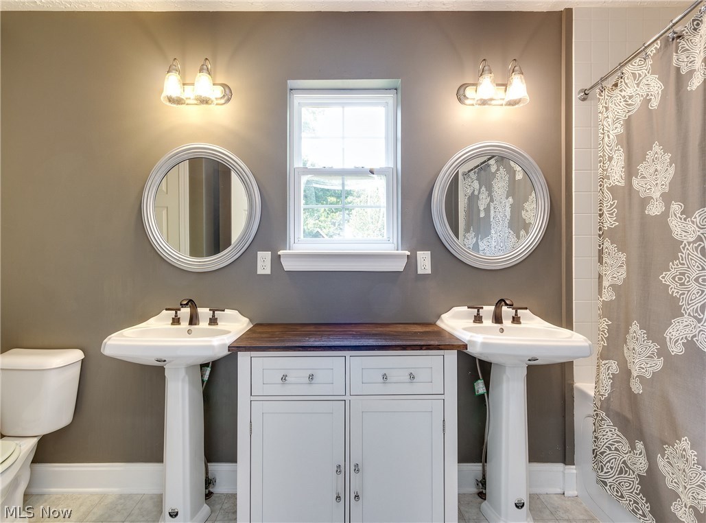 1576 Maple Road Cleveland Heights, OH 44121 - Photo 20 of 33