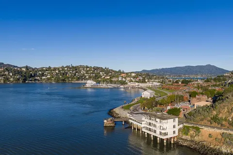 $6,877,000 | 2002 Paradise Drive, Tiburon, CA 94920
