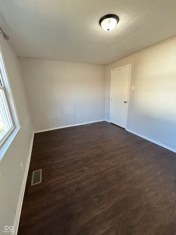 $120,000 | 8201 North Baldwin Street, Brazil, IN 47834