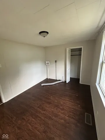 $130,000 | 8201 North Baldwin Street, Brazil, IN 47834