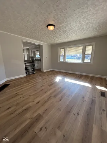 $120,000 | 8201 North Baldwin Street, Brazil, IN 47834