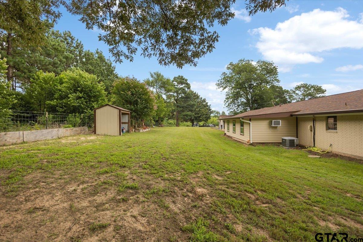514 East Doc Dodson Street East Naples, TX 75568 - Photo 26 of 39