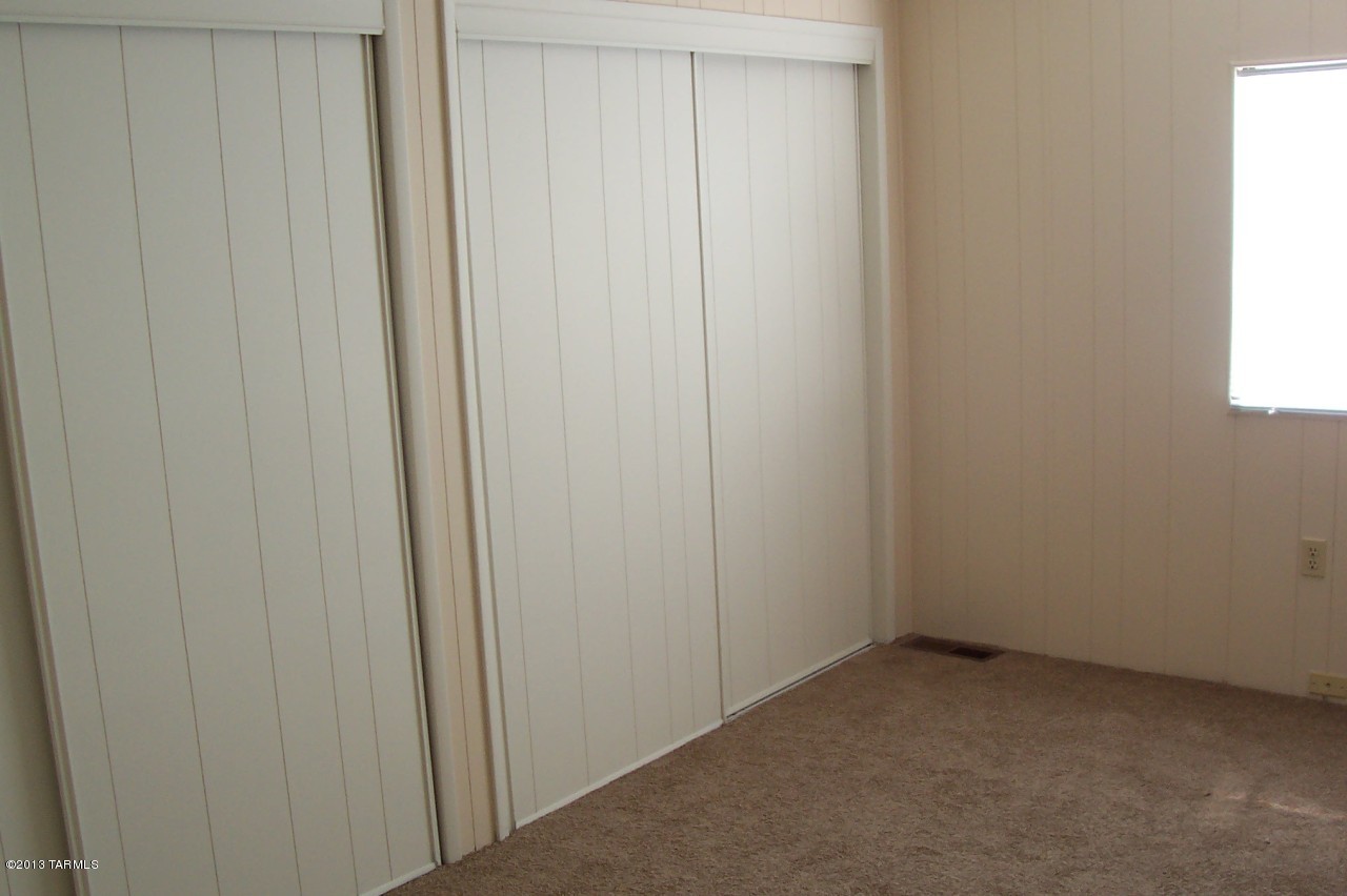 21 West Rosa Drive Green Valley, AZ 85614 - Photo 8 of 13