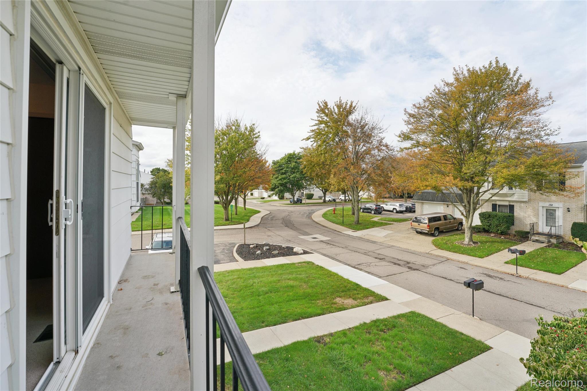 131 Manor Way, Unit 1 Rochester, MI 48309 - Photo 14 of 25 014_beyc6ab5b45adee2c.jpg