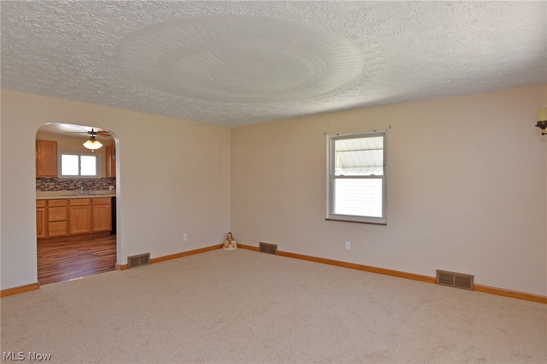 2931 20th Street Northwest Canton, OH 44708 - Photo 8 of 31 Gallery Image 8