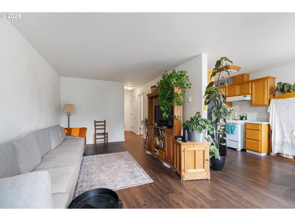 $275,000 | 3411 Domingo Court, Unit 3, Tillamook, OR 97141