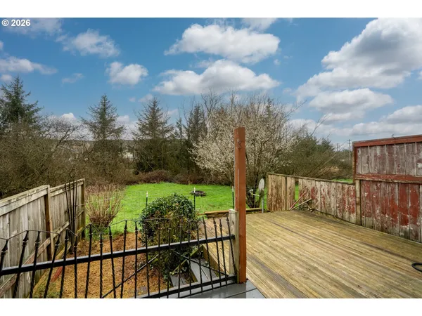 $275,000 | 3411 Domingo Court, Unit 3, Tillamook, OR 97141