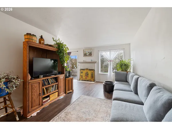 $275,000 | 3411 Domingo Court, Unit 3, Tillamook, OR 97141