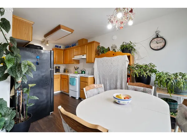 $275,000 | 3411 Domingo Court, Unit 3, Tillamook, OR 97141