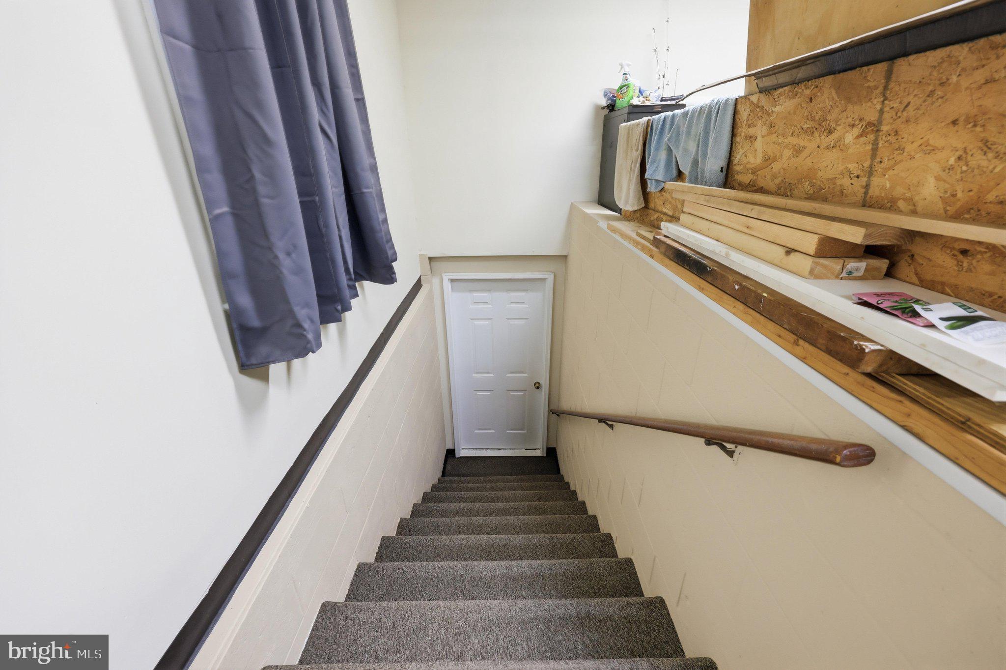 15613 Natural Well Road Williamsport, MD 21795 - Photo 31 of 54 Lower Level Entry
