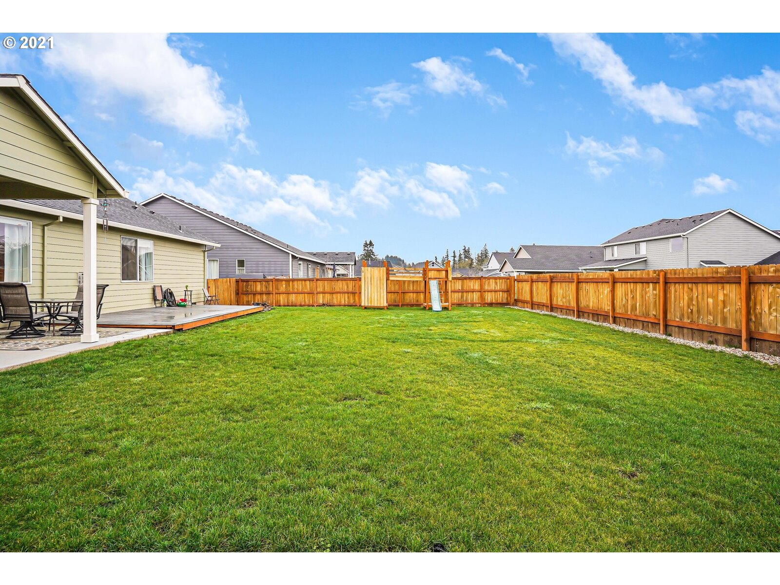 6053 Northeast Tuscan Loop Albany, OR 97321 - Photo 28 of 32 Gallery Image 28