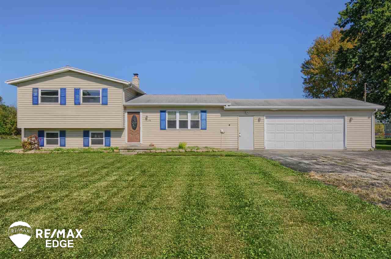 1164 Ditch Road New Lothrop, MI 48460 - Photo 1 of 28 50056554.JPG