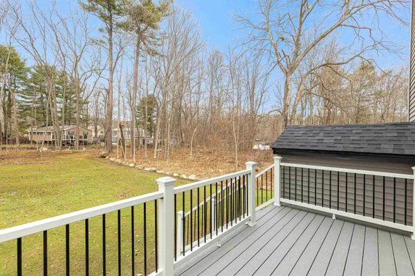 $699,999 | 9 Trues Parkway, Sandown, NH 03873