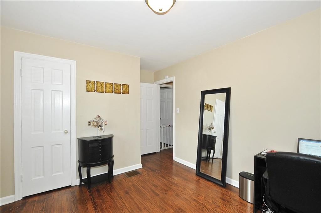 1663 Broad Ripple Avenue Indianapolis, IN 46220 - Photo 15 of 23 Gallery Image 15
