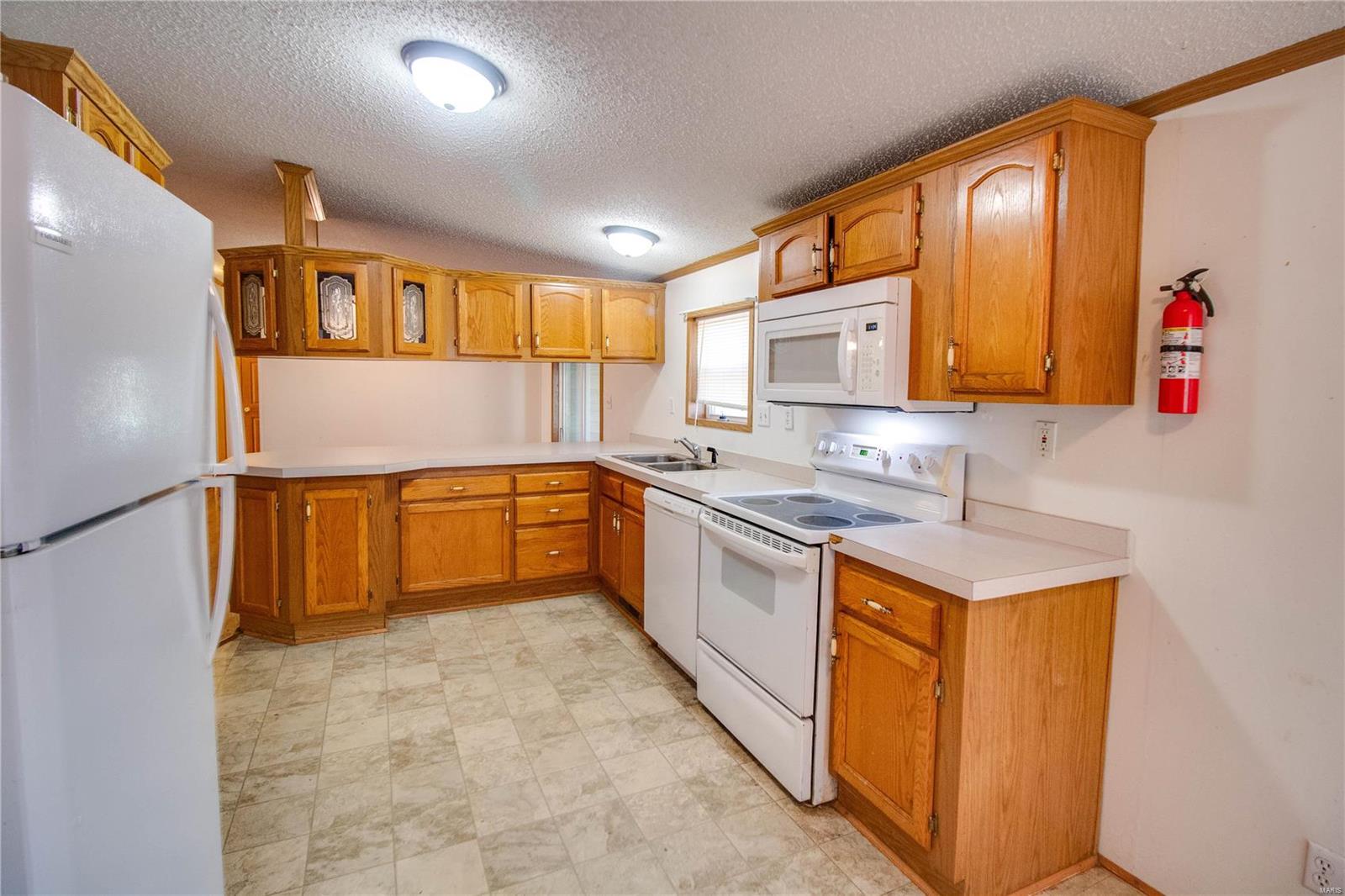 14430 Spillway Road Girard, IL 62640 - Photo 17 of 45