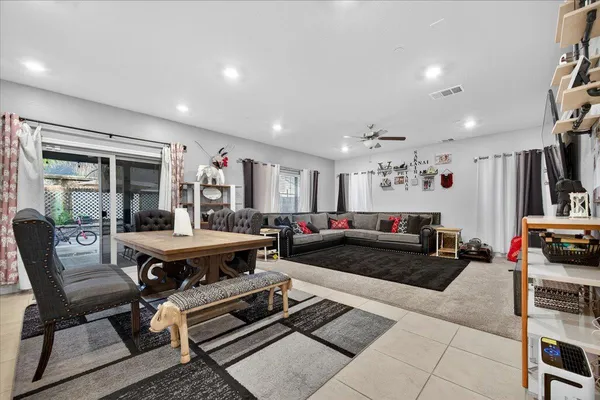 $565,000 | 2148 La Canada Avenue, Clovis, CA 93619