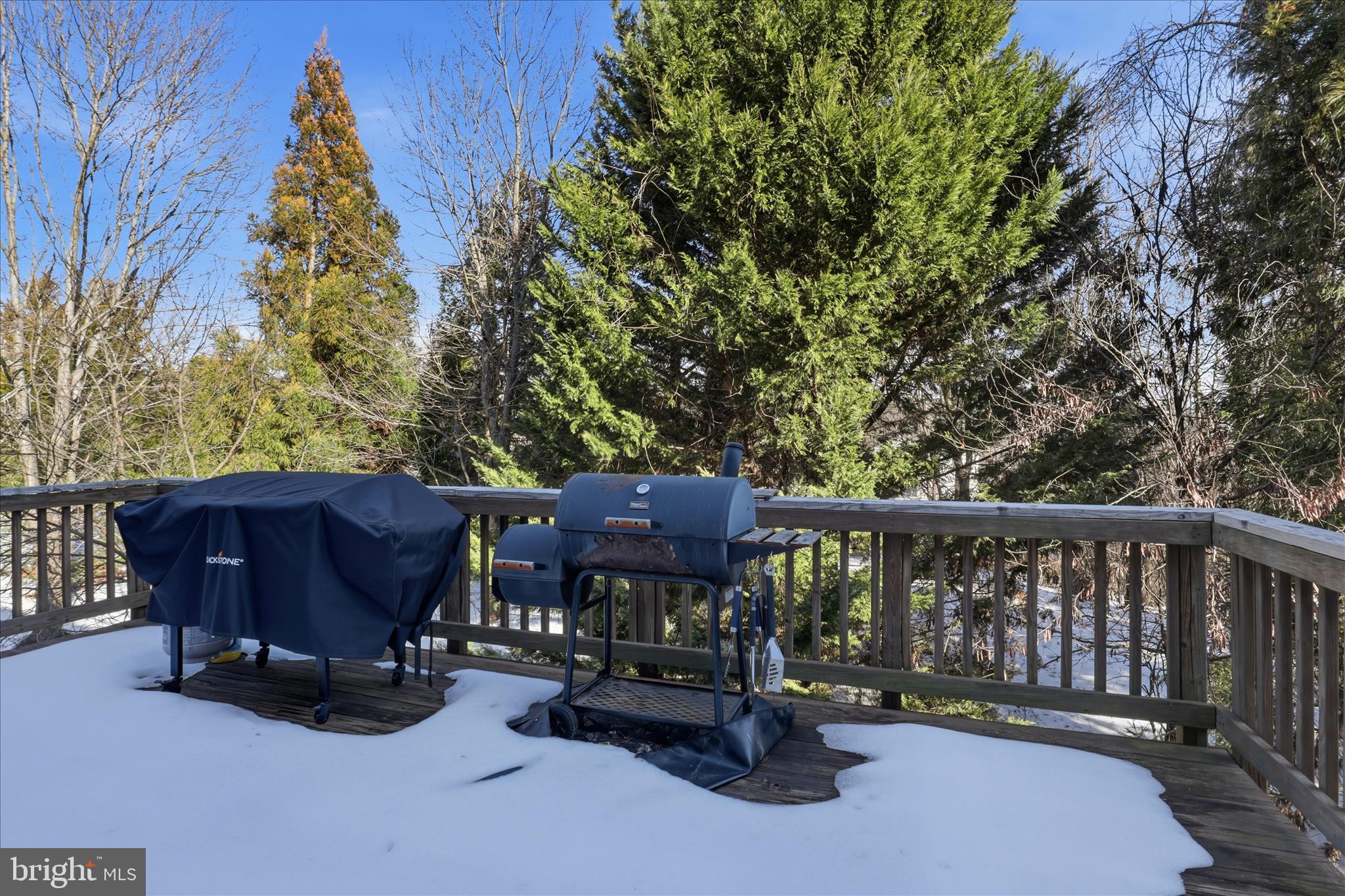 9285 Laurel Ridge Crossing Road Lorton, VA 22079 - Photo 16 of 41 a view of balcony with furniture
