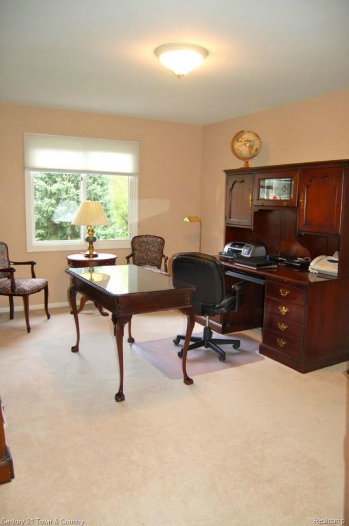 3813 Beechcrest Road Rochester, MI 48309 - Photo 23 of 27 DSC_1496.jpg