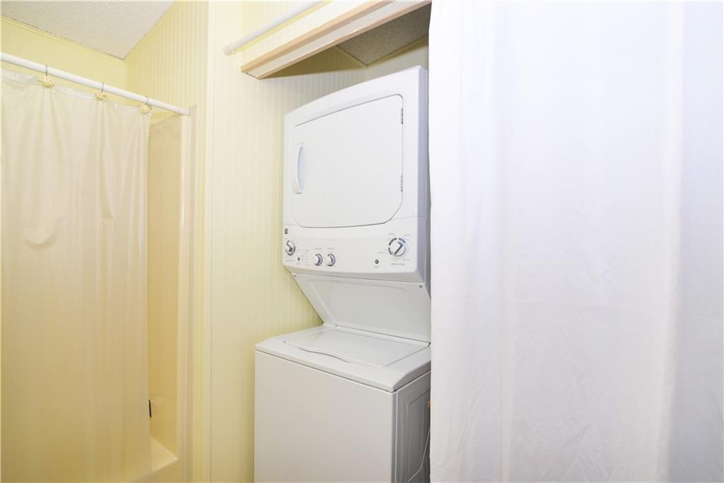 7629 Chasta Road, Unit 7629 Micco, FL 32976 - Photo 21 of 35 Gallery Image 21