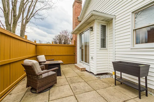 $199,900 | 41 Great Meadow Circle, Chili, NY 14623