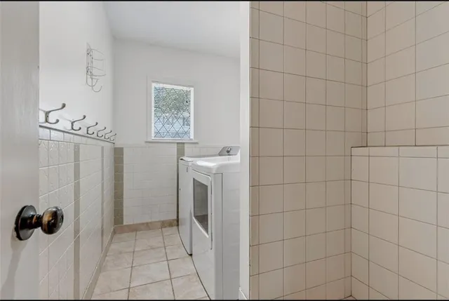 $297,500 | 10412 Indiana Avenue, Kansas City, MO 64137