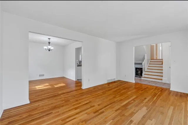 $297,500 | 10412 Indiana Avenue, Kansas City, MO 64137