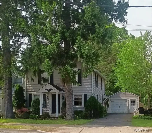 $199,500 | 25 South Main Street, Holland, NY 14080