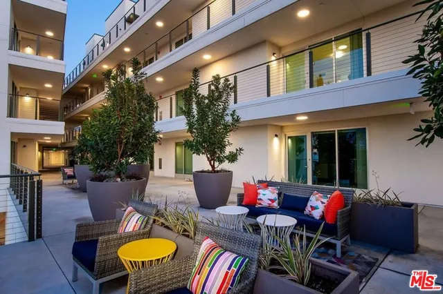 $2,520 | 521 West Colorado Street, Unit 414, Glendale, CA 91204