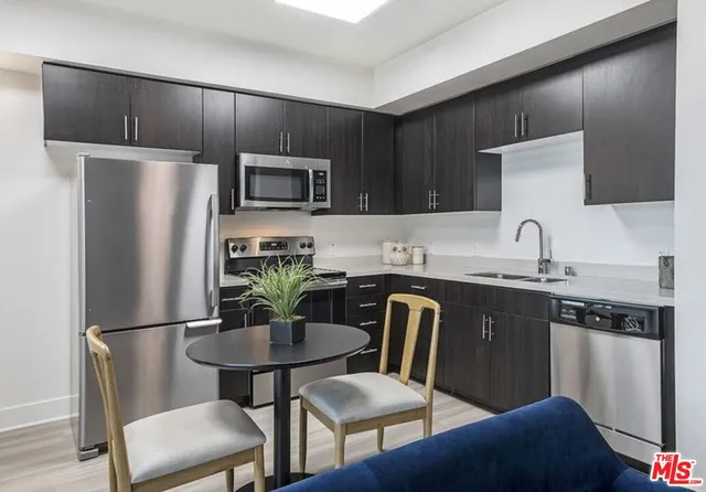 $2,520 | 521 West Colorado Street, Unit 414, Glendale, CA 91204