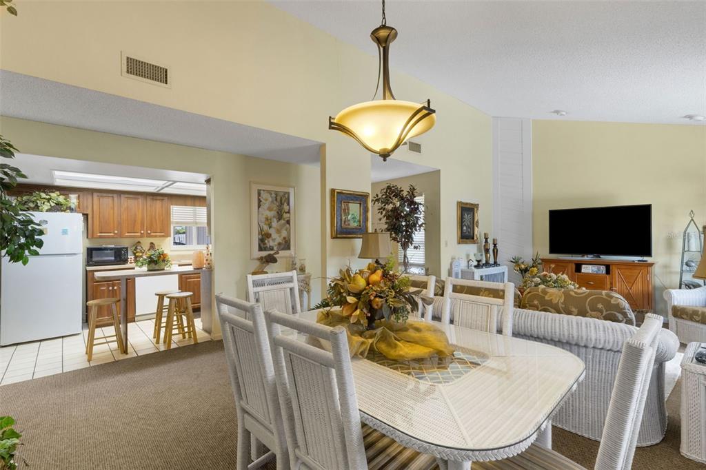 4223 Oak Loop, Unit 49 Mulberry, FL 33860 - Photo 7 of 38