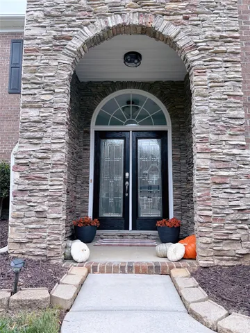 $955,000 | 5019 Mesa Verde Road, Charlotte, NC 28277