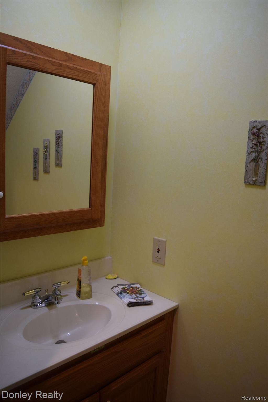 5670 Lynd Road Marlette, MI 48453 - Photo 10 of 34 DSC_7888.JPG