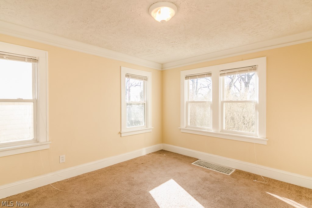 3985 Orchard Road Cleveland Heights, OH 44121 - Photo 27 of 34 Gallery Image 27