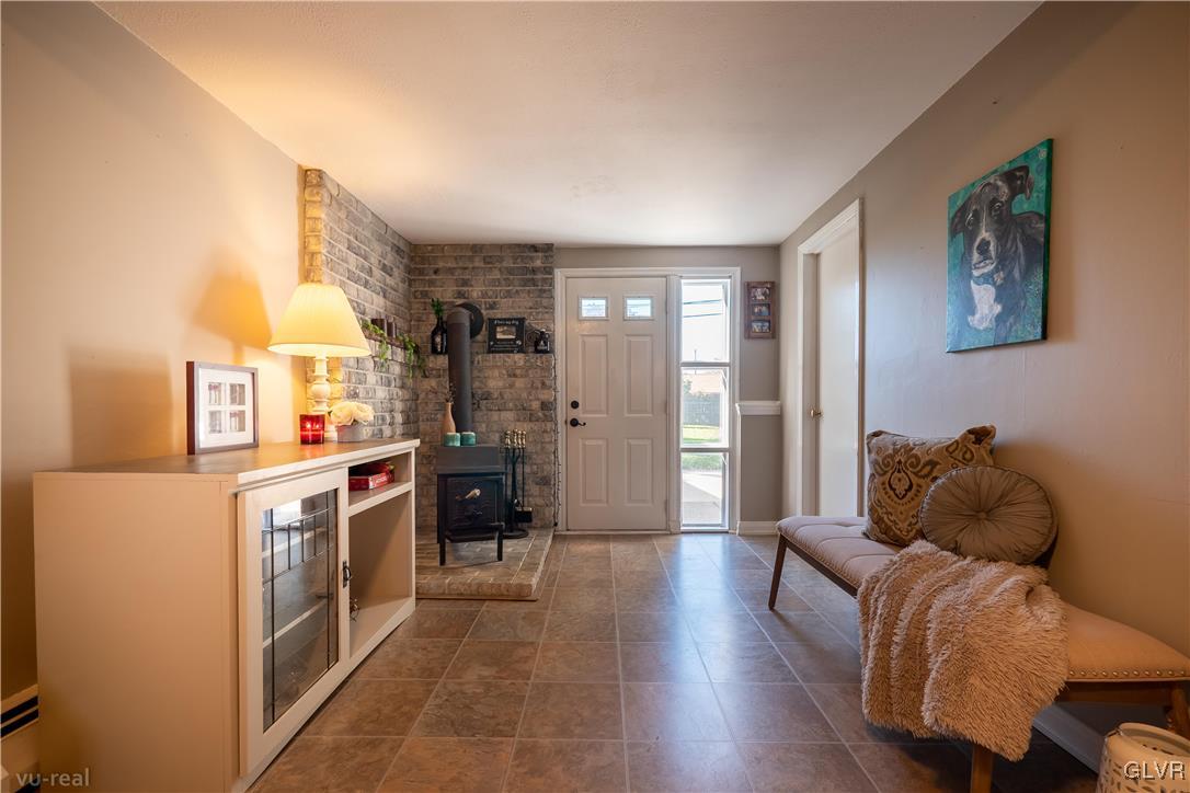 2977 Avon Road Bethlehem, PA 18017 - Photo 18 of 30 Gallery Image 18