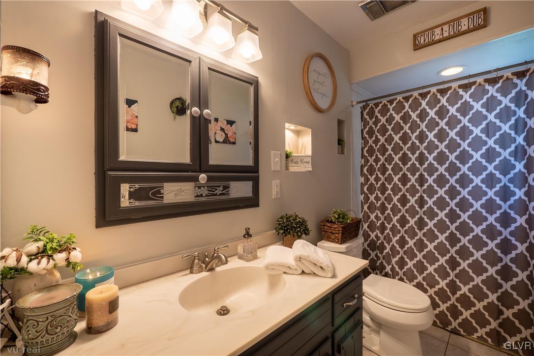 2977 Avon Road Bethlehem, PA 18017 - Photo 21 of 30 Gallery Image 21
