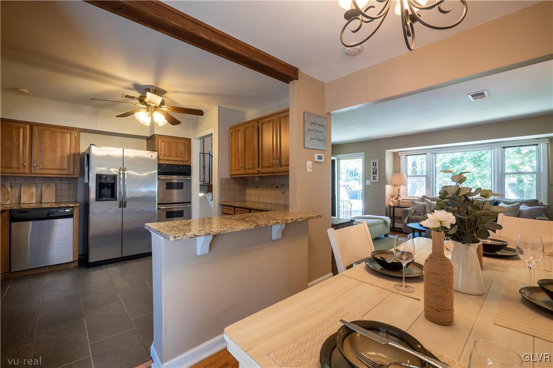 2977 Avon Road Bethlehem, PA 18017 - Photo 10 of 30 Gallery Image 10