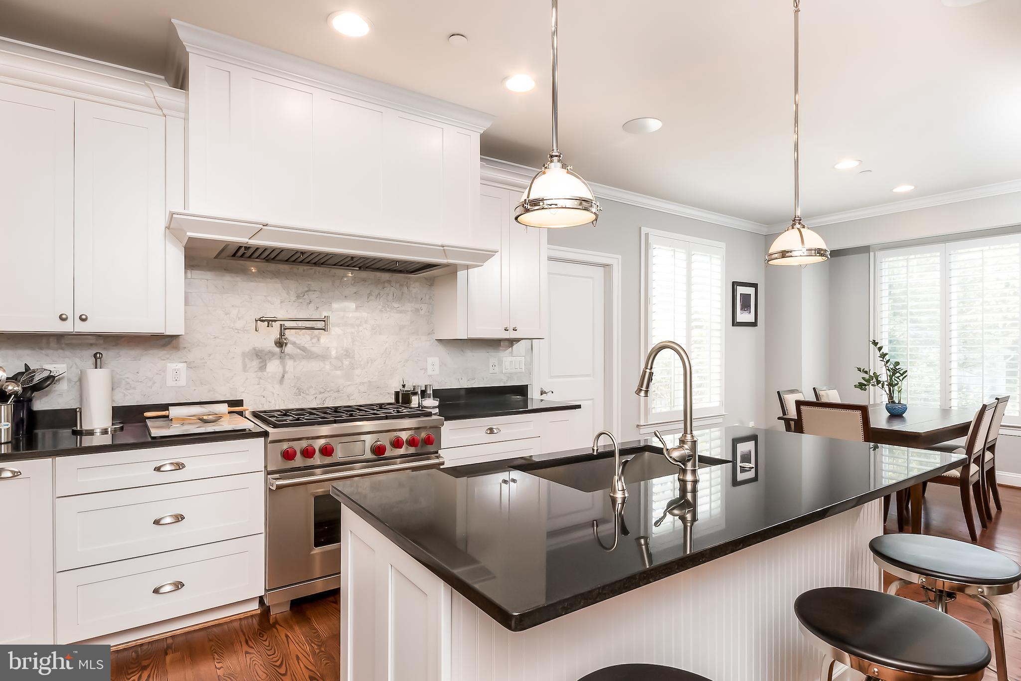 6004 Kirby Road Bethesda, MD 20817 - Photo 4 of 26