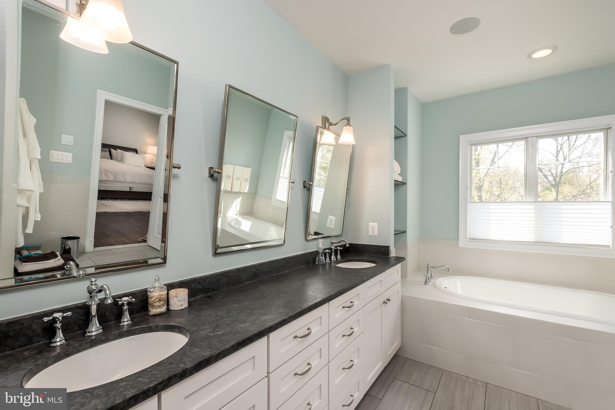 6004 Kirby Road Bethesda, MD 20817 - Photo 10 of 26