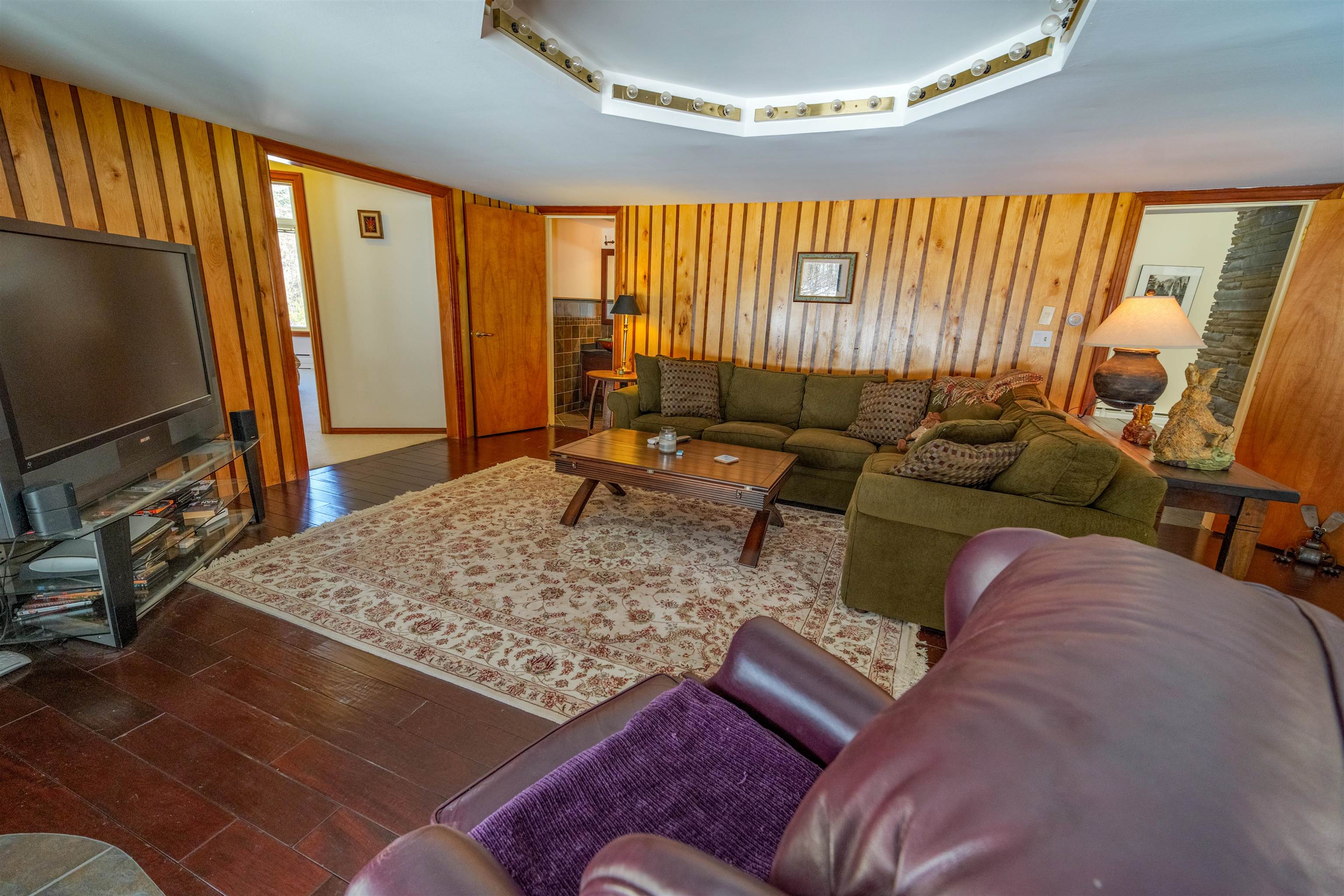 16 Springhill Road West Dover, VT 05356 - Photo 10 of 46